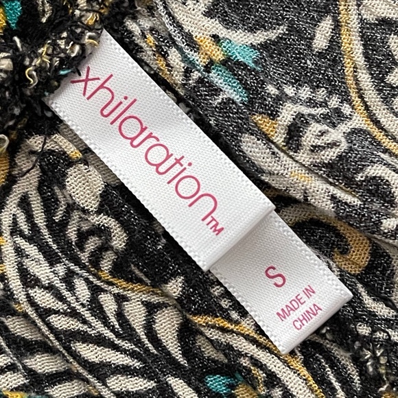 Xhilaration Floral Lightweight Shorts Size Small and Soft Crochet Bralette - Picture 11 of 16